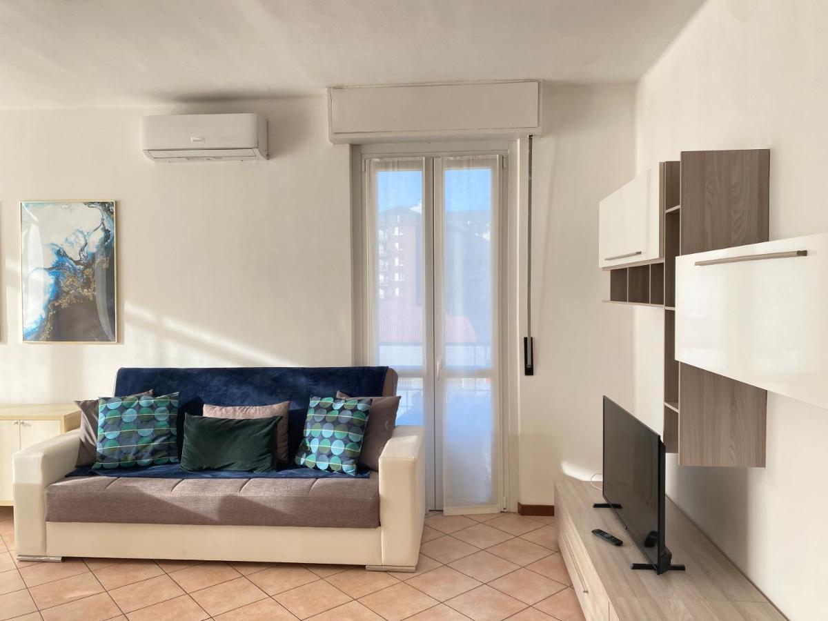 Diadema Blue - Immobili E Soluzioni Rent Apartment แบร์กาโม ภายนอก รูปภาพ